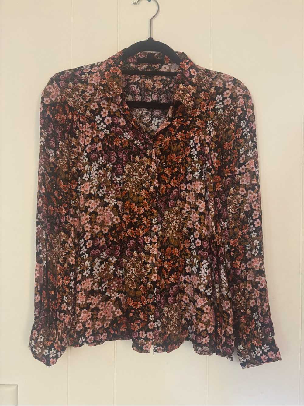 Jane and Delancey Black Floral Button-Down Blouse